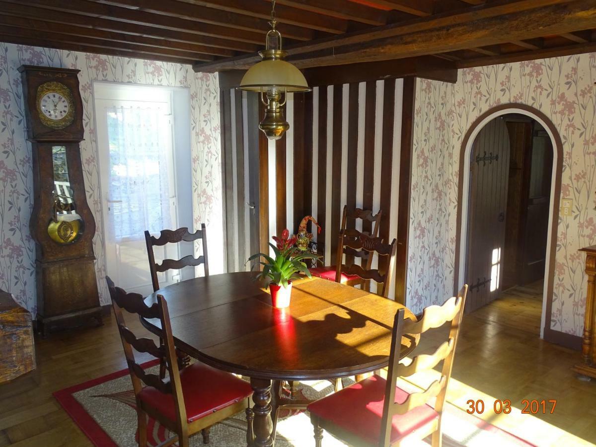 Gites De La Petite Suisse Клеси Экстерьер фото